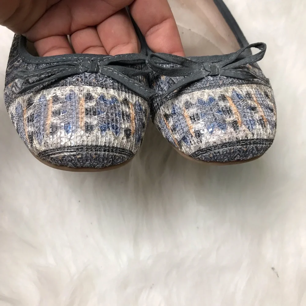 Whitemt Laureen Gray Sequin Flat Size 8.5